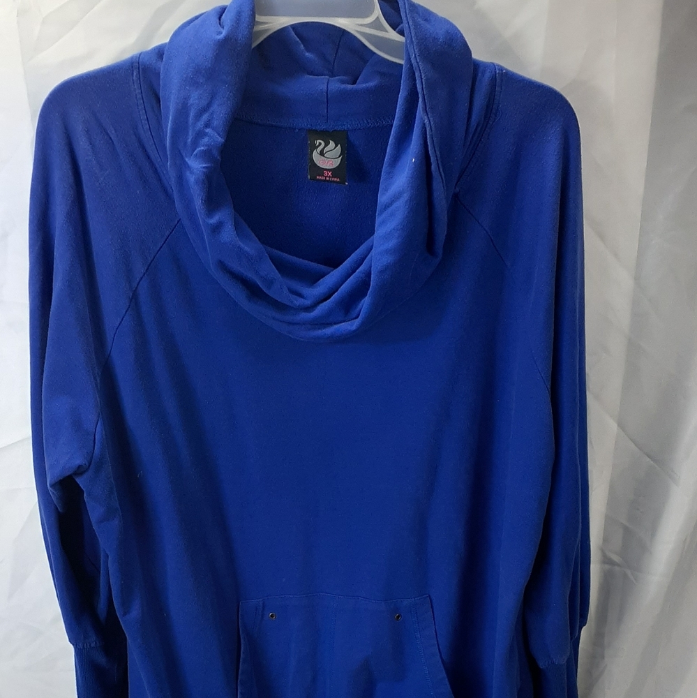 Womens plus size sweater